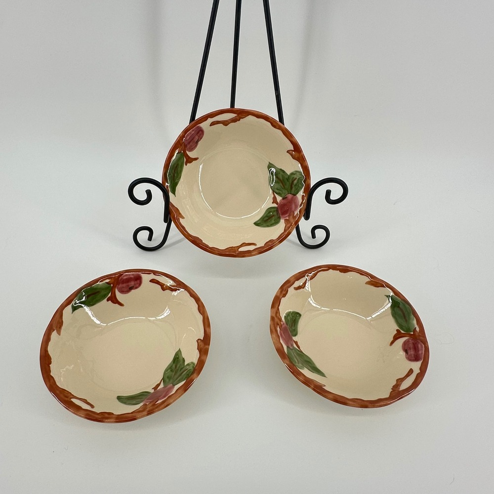 Franciscan Apple Fruit Bowls Cream Red Exc Set of 3 Earthenware England Vintage